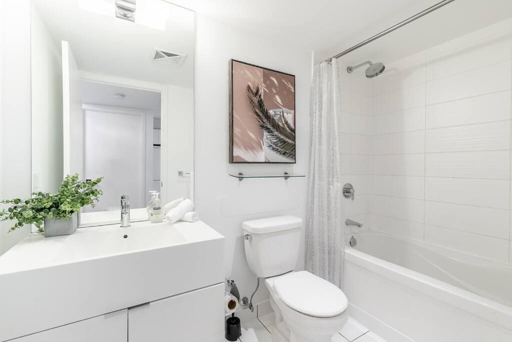 Luxury Suite Downtown Toronto Near Cn Tower エクステリア 写真