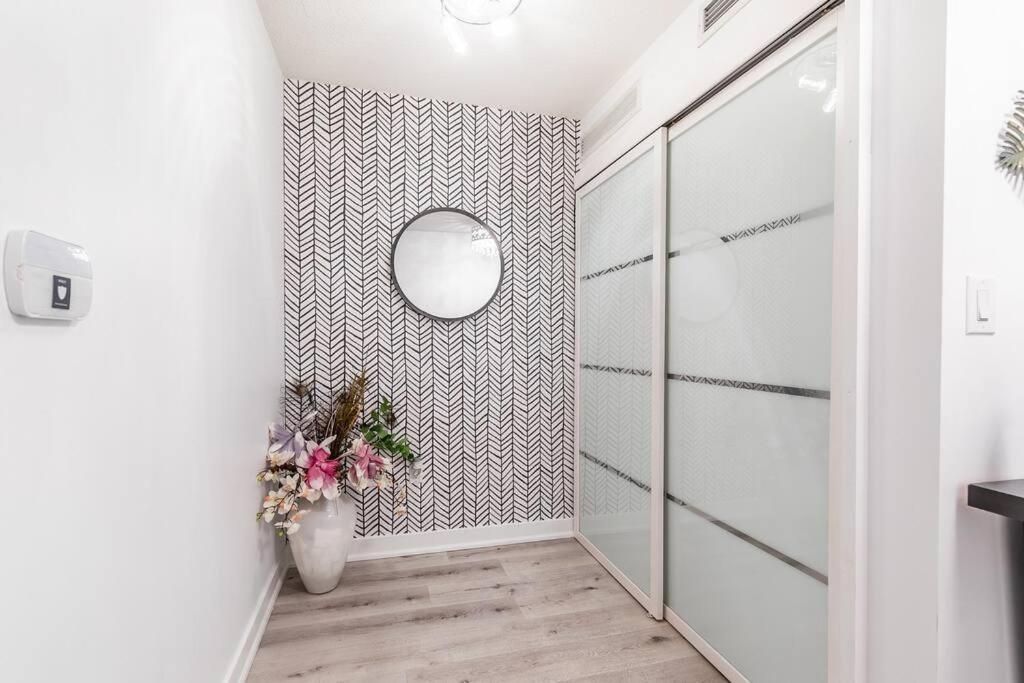 Luxury Suite Downtown Toronto Near Cn Tower エクステリア 写真